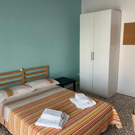 Giuffrida Apartment Rooms Catania Bagian luar foto