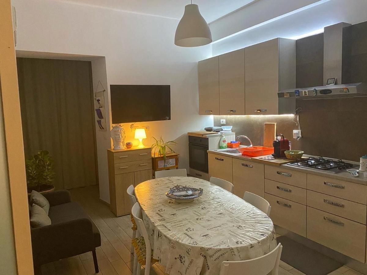 Giuffrida Apartment Rooms Catania Bagian luar foto