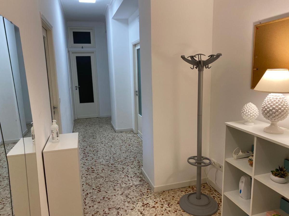 Giuffrida Apartment Rooms Catania Bagian luar foto